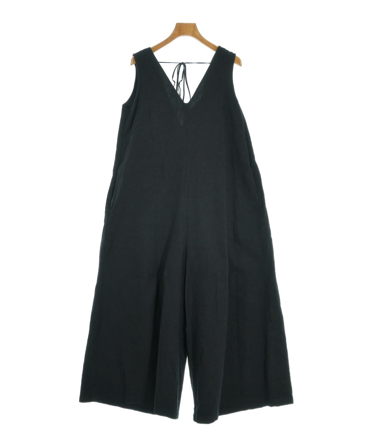 ETRE TOKYO（エトレトウキョウ）オールインワン/サロペット 紺 サイズ