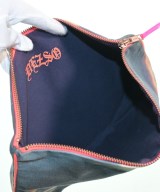 Dezso（デッツォ）クラッチバッグ グレー サイズ:- レディース/2200675364355