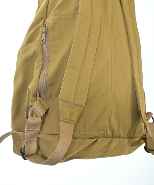 AMIACALVA（アミアカルヴァ）バックパック・リュック ベージュ サイズ:- メンズ/2200651100175