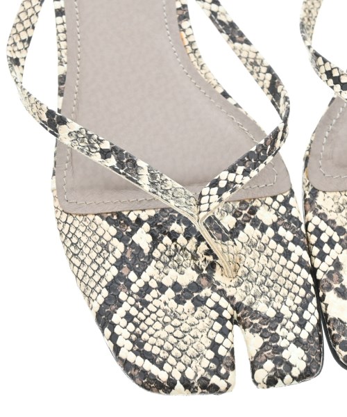 CAPRICIEUX LE'MAGE（カプリシュレマージュ）サンダル 白 サイズ:EU38(24.5cm位) レディース/2200656409037