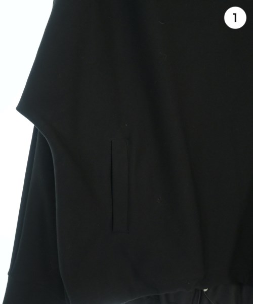 CAPRICIEUX LE'MAGE（カプリシュレマージュ）Tシャツ・カットソー 黒 サイズ:F レディース/2200691484068