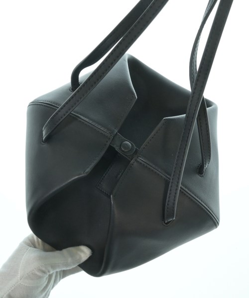 VASIC 黒 レザー ハンドバッグ 保存袋付き vasic APERO MINI MINI ブラック（保存袋付き）