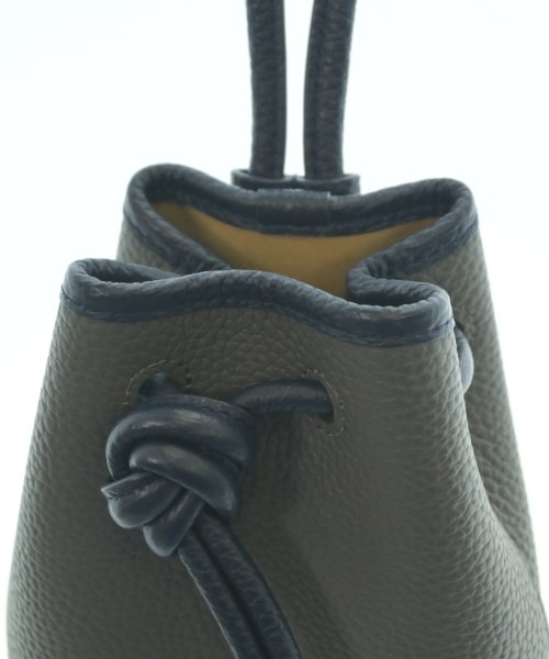 VASIC（ヴァジック）ショルダーバッグ グレー サイズ:- レディース/2200642583116