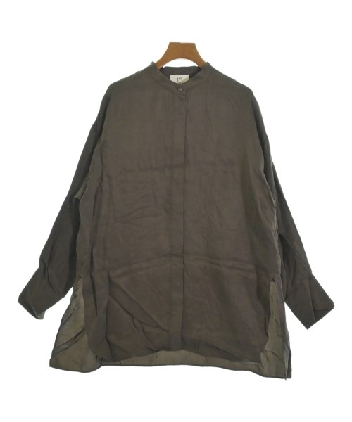 プルミエアロンディスモン(1er Arrondissement)の1er Arrondissement ブラウス