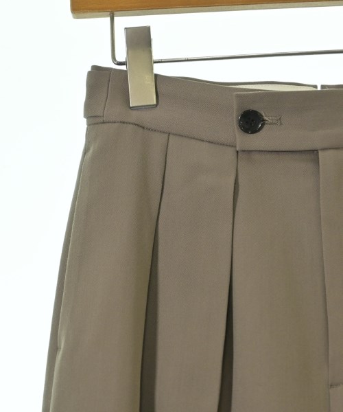 1er Arrondissement（プルミエアロンディスモン）スラックス カーキ サイズ:36(S位) レディース/2200659576033