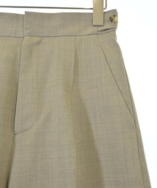 1er Arrondissement（プルミエアロンディスモン）スラックス ベージュ サイズ:36(S位) レディース/2200660316079