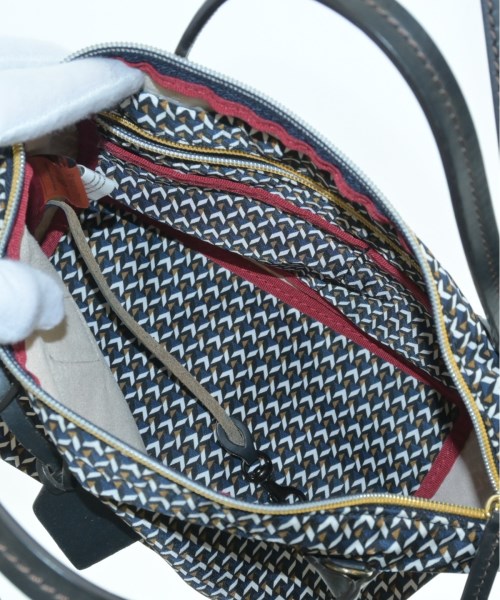 ROBERTA PIERI（ロベルタピエリ）ショルダーバッグ 黒 サイズ:- レディース/2200646205151