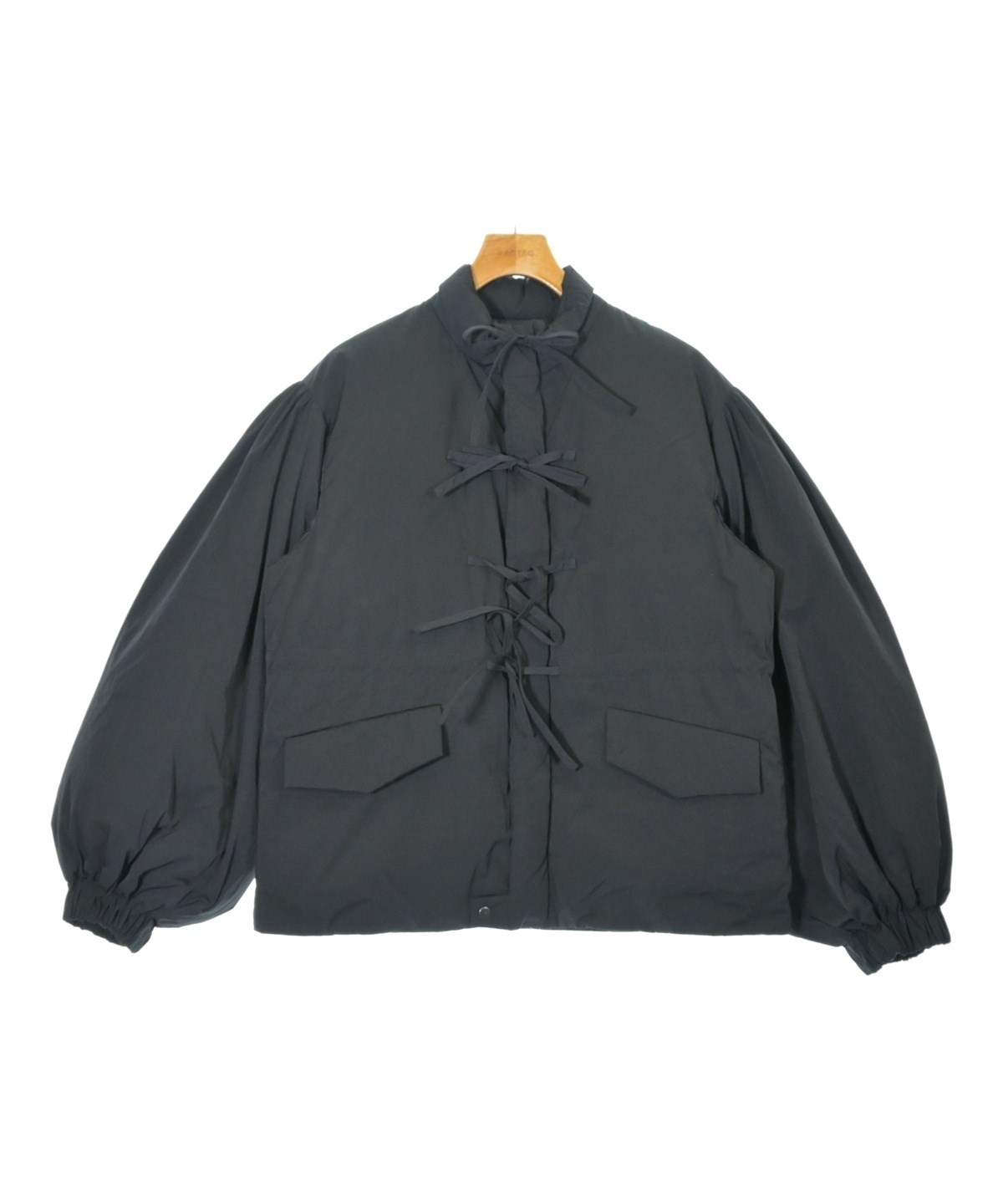 【未使用に近い】BELPER ダウンベスト BLACK〈定価64,900円〉 BELPER（ベルパー）ダウンジャケット/ダウンベスト 黒 サイズ:F メンズ