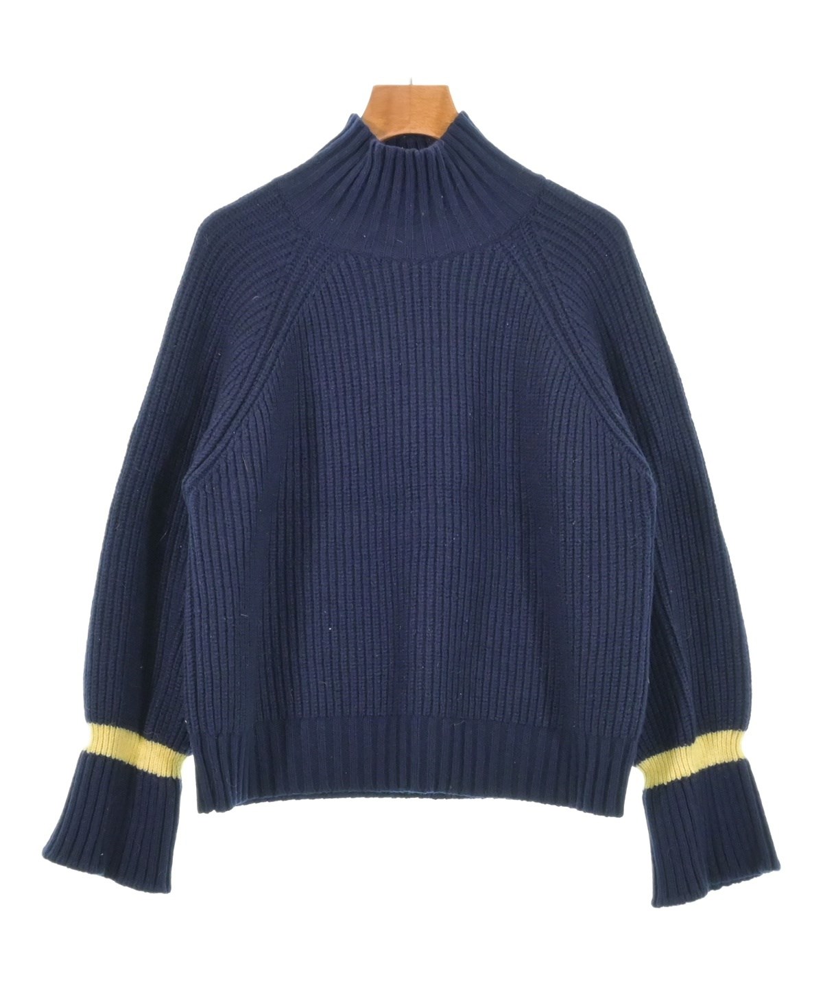 baum und pferdgarten お花 ニット ブランド品 BAUM UND PFERDGARTEN（バウムウンドヘルガーデン）の「BAUM UND