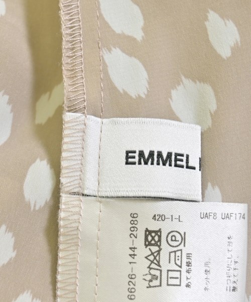 EMMEL REFINES（エメルリファインズ）ワンピース ベージュ サイズ:-(M位) レディース/2200693384014