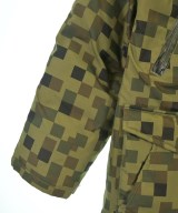 COMMON MEETS UNCOMMON（コモンミーツアンコモン）ダウンジャケット/ダウンベスト カーキ サイズ:M メンズ/2200646188027