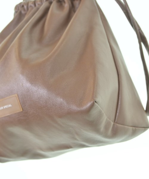 MAISON SPECIAL（メゾンスペシャル）ショルダーバッグ 茶 サイズ:F レディース/2200673978035