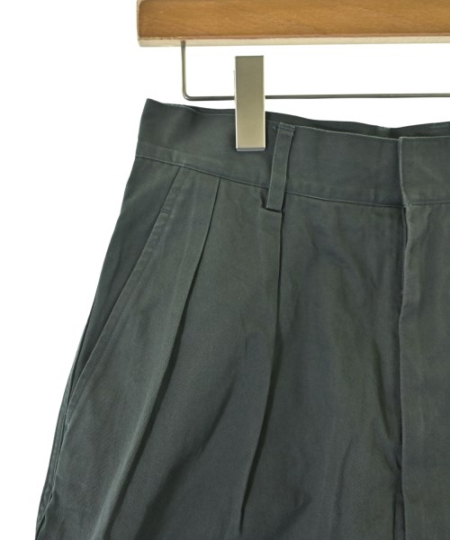 LOEFF（ロエフ）ショートパンツ カーキ サイズ:0(XS位) メンズ/2200734838032