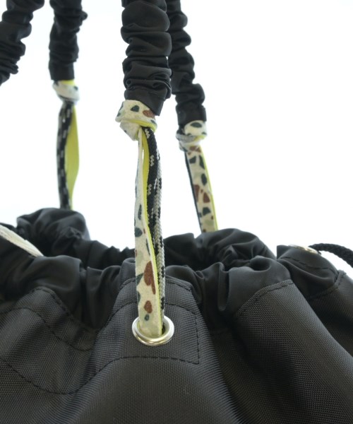 zattu（ザッツ）ショルダーバッグ 黒 サイズ:- レディース/2200646574103