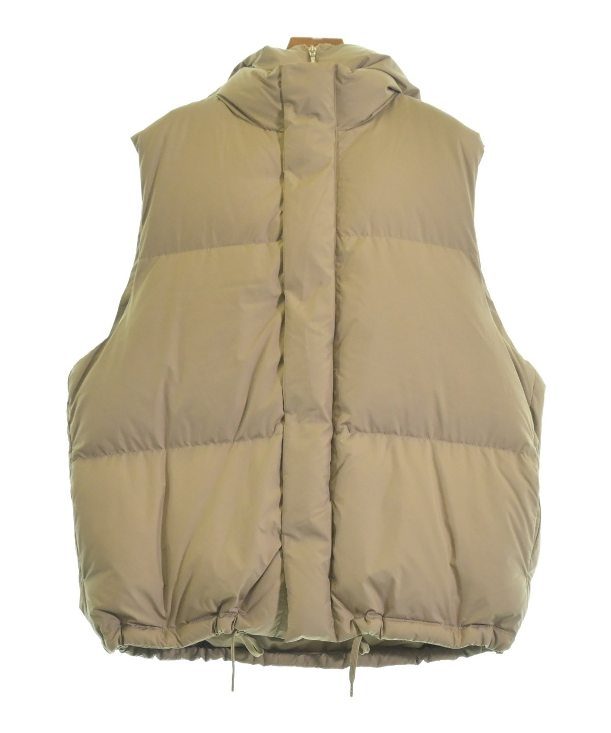 キャラクスCALUXフード付きダウンベスト美品 キャラクスCALUXフード付きダウンベスト美品 - メルカリ