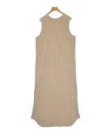 CALUX（キャラクス）ワンピース ベージュ サイズ:-(M位) レディース/2200690221145