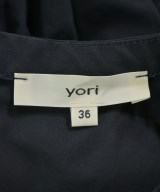 yori（ヨリ）ブラウス 紺 サイズ:36(S位) レディース/2200675428187