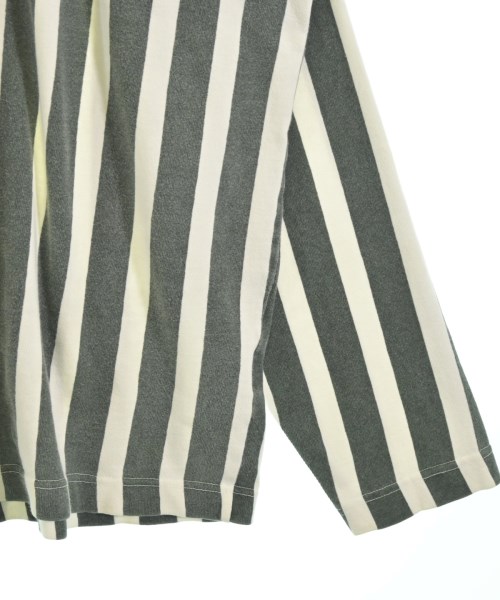 GUESS（ゲス）Tシャツ・カットソー グレー サイズ:L メンズ/2200617751625