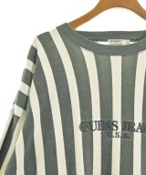 GUESS（ゲス）Tシャツ・カットソー グレー サイズ:L メンズ/2200617751625