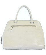 GUESS（ゲス）トートバッグ 白 サイズ:- レディース/2200694645060