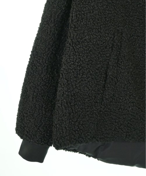 GUESS（ゲス）その他 黒 サイズ:M レディース/2200703156037