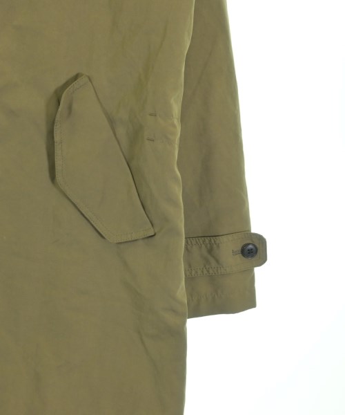 FRED PERRY（フレッドペリー）その他 カーキ サイズ:S メンズ/2200619405083