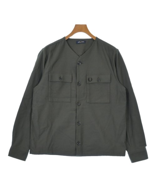 FRED PERRY（フレッドペリー）その他 カーキ サイズ:M メンズ/2200636150034