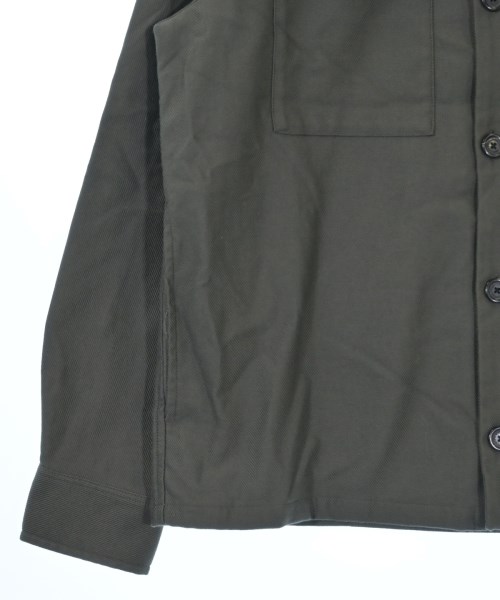 FRED PERRY（フレッドペリー）その他 カーキ サイズ:M メンズ/2200636150034