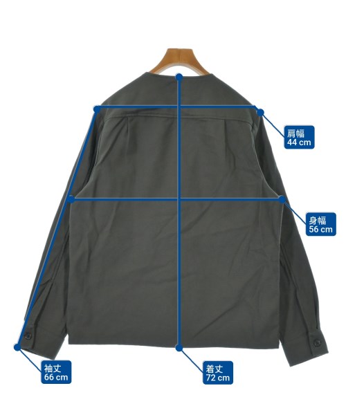 FRED PERRY（フレッドペリー）その他 カーキ サイズ:M メンズ/2200636150034