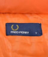 FRED PERRY（フレッドペリー）ダウンジャケット/ダウンベスト オレンジ サイズ:S メンズ/2200643023017