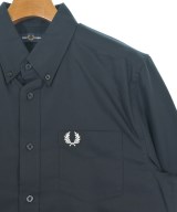 FRED PERRY（フレッドペリー）カジュアルシャツ 紺 サイズ:M メンズ/2200679587071