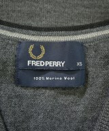 FRED PERRY（フレッドペリー）ニット・セーター グレー サイズ:XS メンズ/2200706916027