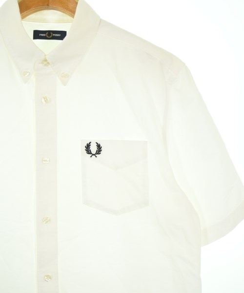 FRED PERRY（フレッドペリー）カジュアルシャツ 白 サイズ:L メンズ/2200711475021