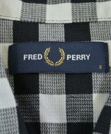 FRED PERRY（フレッドペリー）カジュアルシャツ 黒 サイズ:S メンズ/2200711768031