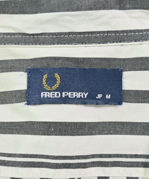 FRED PERRY（フレッドペリー）カジュアルシャツ 白 サイズ:M メンズ/2200708534021