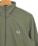 FRED PERRY（フレッドペリー）その他 カーキ サイズ:S メンズ/2200710556080