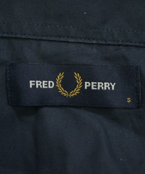 FRED PERRY（フレッドペリー）カジュアルシャツ 紺 サイズ:S メンズ/2200712862066