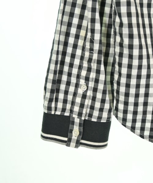 FRED PERRY（フレッドペリー）カジュアルシャツ 黒 サイズ:M メンズ/2200712317030