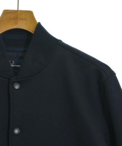 FRED PERRY（フレッドペリー）その他 紺 サイズ:M メンズ/2200641102011