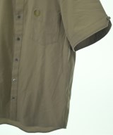 FRED PERRY（フレッドペリー）カジュアルシャツ カーキ サイズ:S メンズ/2200710371010