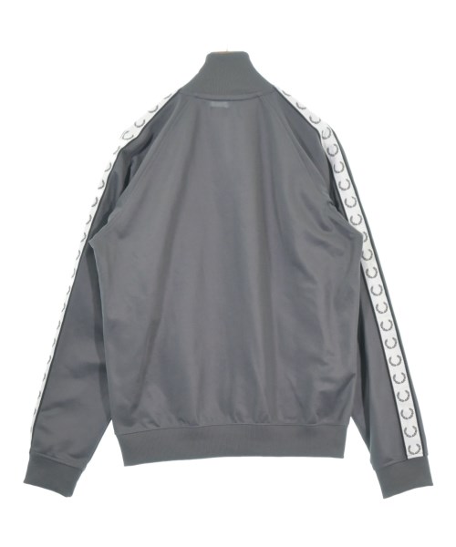 FRED PERRY（フレッドペリー）Tシャツ・カットソー グレー サイズ:L メンズ/2200729754026