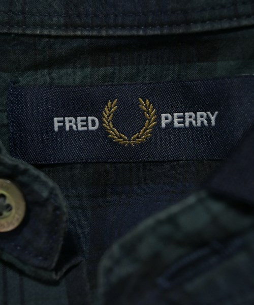 FRED PERRY（フレッドペリー）カジュアルシャツ 紺 サイズ:S メンズ/2200728968042