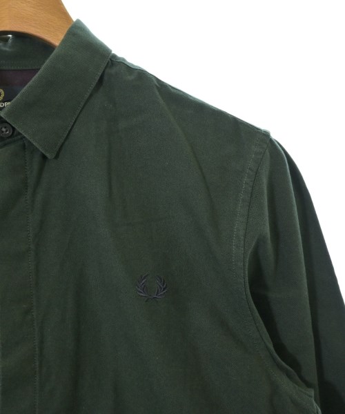 FRED PERRY（フレッドペリー）カジュアルシャツ 緑 サイズ:S メンズ/2200728463059
