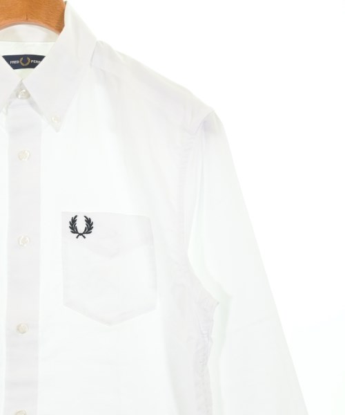 FRED PERRY（フレッドペリー）カジュアルシャツ 白 サイズ:XS メンズ/2200732763060