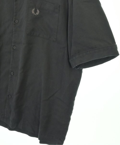 FRED PERRY（フレッドペリー）カジュアルシャツ 黒 サイズ:L メンズ/2200726256011
