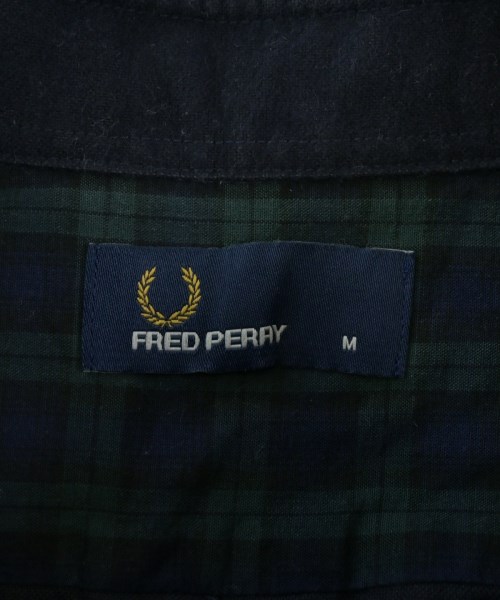 FRED PERRY（フレッドペリー）カジュアルシャツ 紺 サイズ:M メンズ/2200680054289