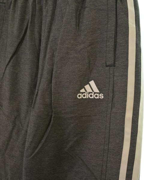 adidas（アディダス）その他 グレー サイズ:130(9T-10T) キッズ/2200643129337