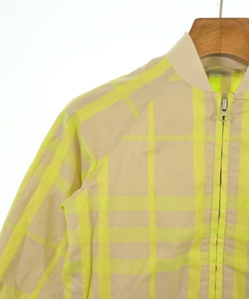 BURBERRY（バーバリー）その他 ベージュ サイズ:4Y キッズ/2200619151270