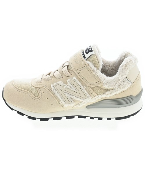 New Balance（ニューバランス）その他 ベージュ サイズ:17cm キッズ/2200636731233