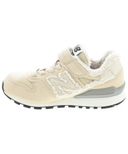 New Balance（ニューバランス）その他 ベージュ サイズ:17cm キッズ/2200636731240